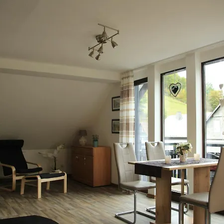 Apartament Modern In With Balcony Elpe