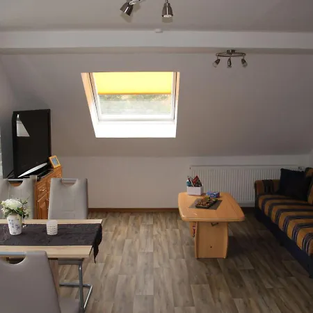 Modern In With Balcony * Elpe