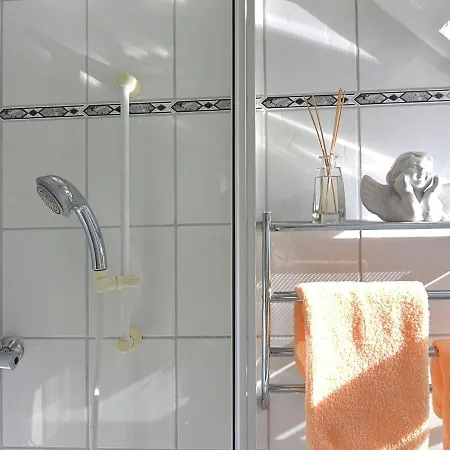 Modern In With Balcony Apartament